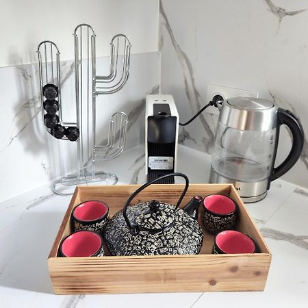 Superbe Cosy Duplex Appartement T3 Charpenne Tete D'Or Avec Parking Prive Gratuit Вильорбан Екстериор снимка